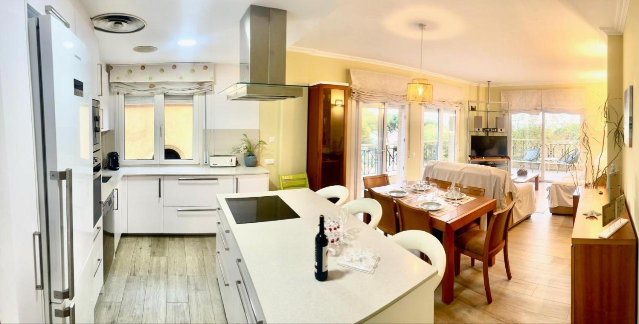 Seahomes Vacations - Nautic Maritime Apt Blanes Exteriör bild